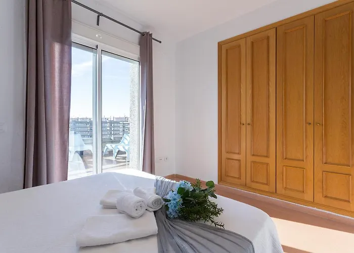 Apartamento Atico Terrazas Piscina Parking 3 2 Banos Jerez de la Frontera